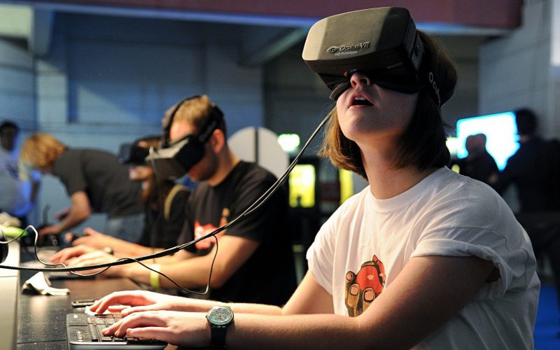 wearing-virtual-reality-headset